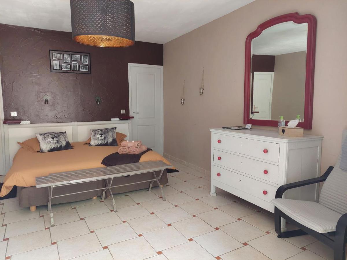 Mas Des Cigognes Bed & Breakfast Le Thor Ngoại thất bức ảnh